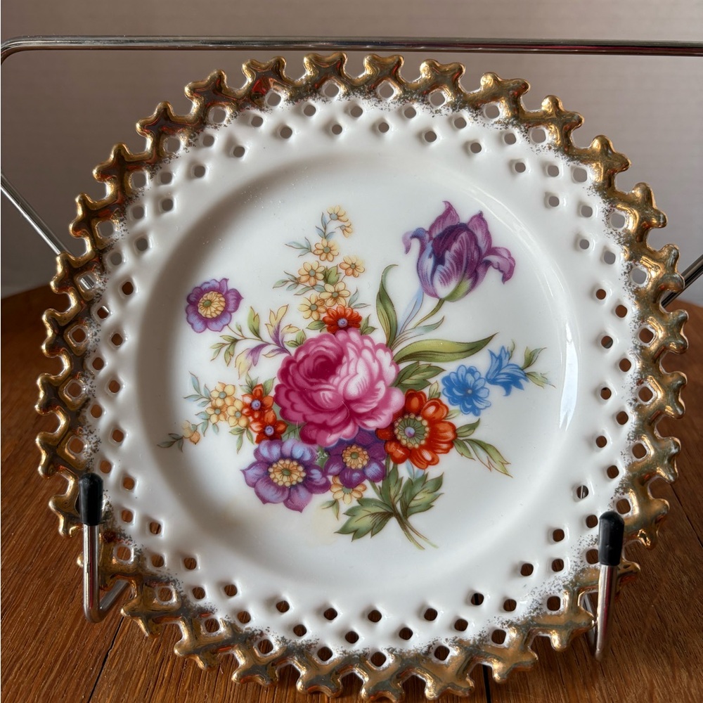Floral Porcelain reticulated plate with Gold Trim “Regina” made in Japan